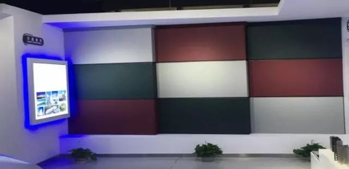 黃石公司攜新產(chǎn)品亮相全國(guó)建筑金屬圍護(hù)系統(tǒng)行業(yè)專家學(xué)術(shù)年會(huì)